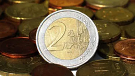 Cursul oficial s-a mentinut vineri la 4,2672 lei/euro