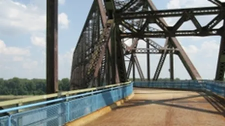 Ministerul Transporturilor va da in judecata constructorul podului Calafat-Vidin