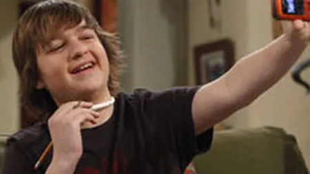 Interpretul lui Jake din serialul \Doi barbati si jumatate\, platit cu 8,3 mil.$