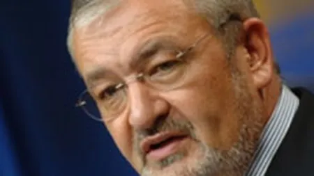 Vladescu: Salariile ar fi fost cu 10-12% mai mici, daca taierea se facea inca din ianuarie