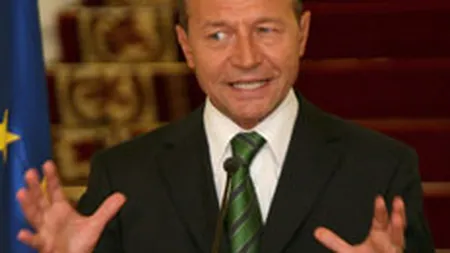 Basescu: Tinta pentru anul viitor la Transporturi este obtinerea de fonduri europene pentru 200 km de autostrada