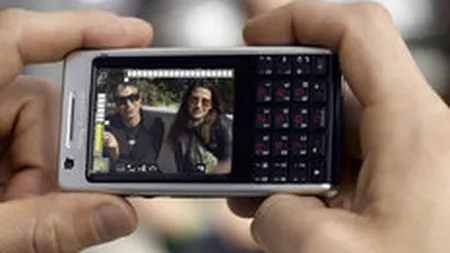 Cosmote Romania lanseaza serviciul de apelari video, cu preturi incepand de la 0,12 euro/minut