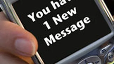 Roman inselat prin SMS: A platit peste 27.000 de lei pentru un premiu fictiv