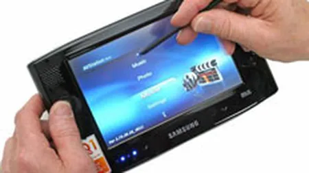 Samsung mizeaza pe clientii business in lupta impotriva iPad. RIM a primit comenzi inainte de lansare