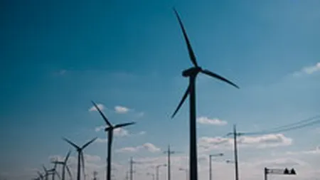 Pretul energiei electrice ar putea creste cu 30% pana in 2020. Afla de ce