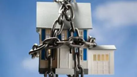 Bancile fac licitatii pentru executari silite chiar si in ajunul Craciunului. Nu conteaza ca nu gasesc clienti - datornicul plateste!