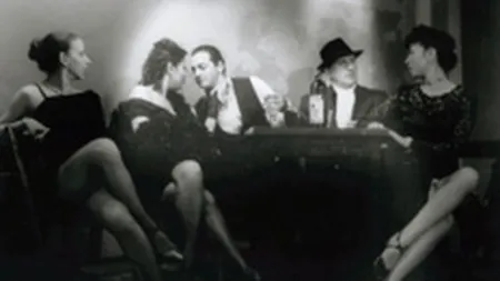 Tihna si antren in weekend: Nostalgii pe muzica de Bach, tango de o noapte si papusile lui Tandarica