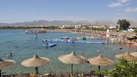 Turoperatorii vor sa reia charterele spre Egipt din martie si spera la reduceri de pana la 50%