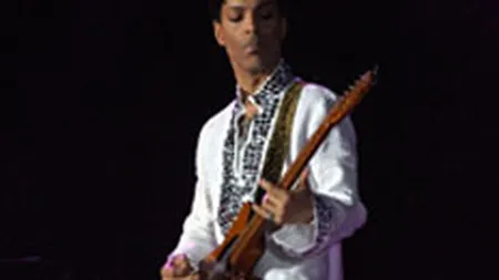 Cantaretul american Prince a donat peste 1 mil. $ unor organizatii din New York