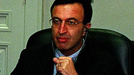 Fostul presedinte bulgar, Petar Stoianov, amendat pentru palmuirea unui jurnalist