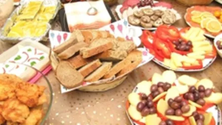 Carburantii si alimentele sunt tot mai scumpe. Vezi ce se mai scumpeste in 2011