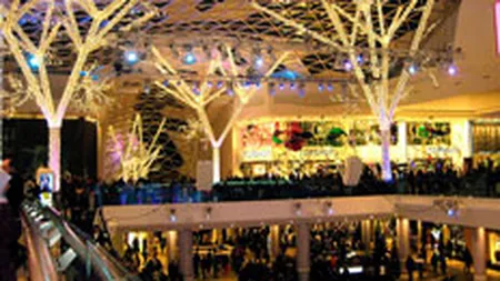 Londonezii, cei mai inraiti fani ai shoppingului. Vezi cat au cheltuit in 2010