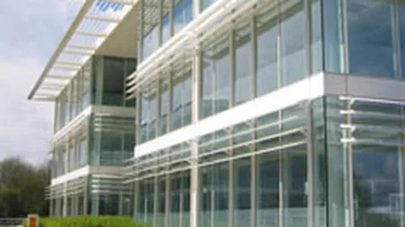 Cel mai rau scenariu pentru proprietatiile comerciale in 2011: O scadere a chiriilor de inca 10%