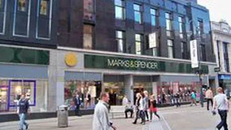 Marks&Spencer isi ia director de la rivalul Inditex pentru extinderea la nivel global