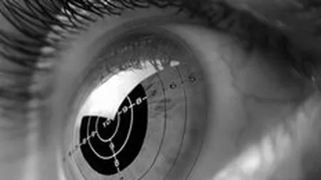 Laptopul ce poate fi controlat cu privirea, prezentat de un expert (VIDEO)