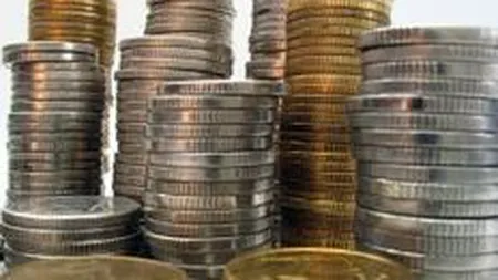 Aurul - la un nou varf istoric. Metalele pretioase castiga inclusiv de pe urma agitatiei din jurul petrolului