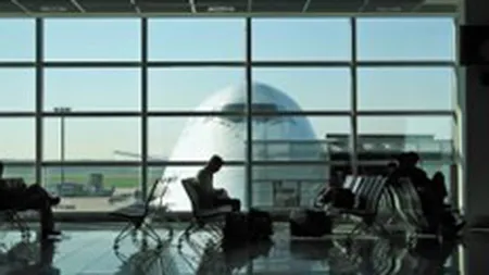 Vacante mai ieftine in Grecia: Guvernul elimina taxele de aeroport