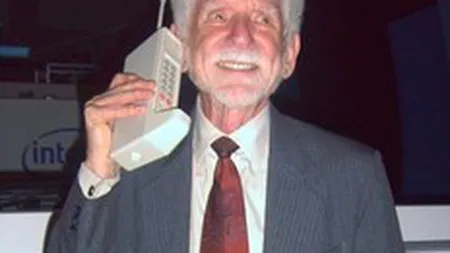 Telefonul mobil a implinit 38 de ani