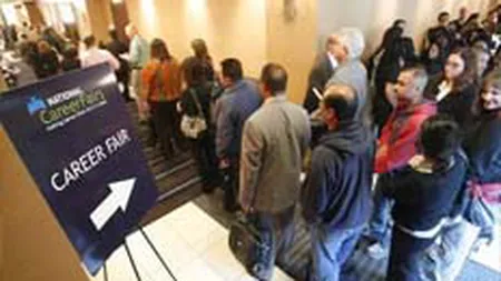 Numarul joburilor oferite online a crescut cu peste 5% in aprilie