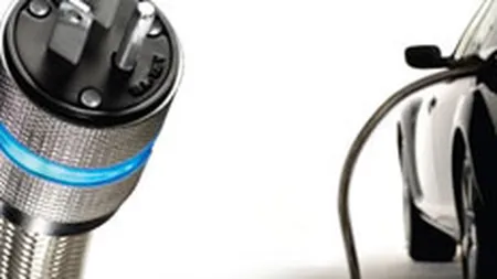 Cumparatorii masinilor electrice Renault vor plati lunar abonamente pentru inchirierea bateriei