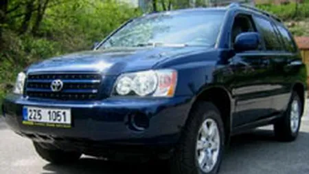 Toyota recheama la service inca 300.000 de masini