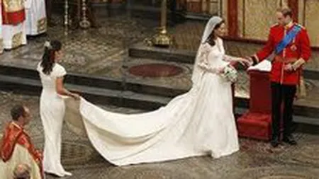 O replica a rochiei de mireasa a lui Kate, realizata in cinci ore de o croitorie londoneza