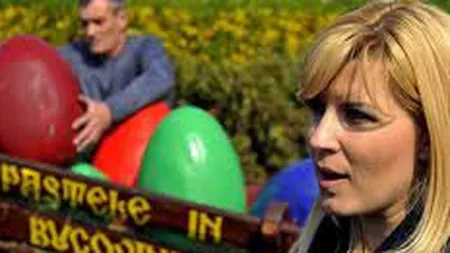 Ministerul Turismului a finantat emisiunea TVR cu Boc, Udrea si Flutur, amendata de CNA