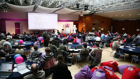 Yahoo aduce sute de dezvoltatori la Bucuresti, in cadrul Open Hack Europe
