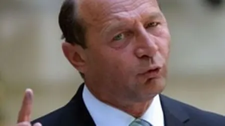 Basescu: La mijlocul lui 2012 probabil va incepe sa se simta cresterea economica in puterea de cumparare