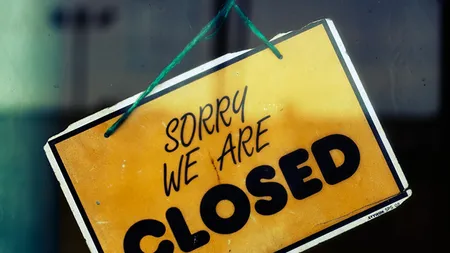 Institutiile publice vor fi inchise luni