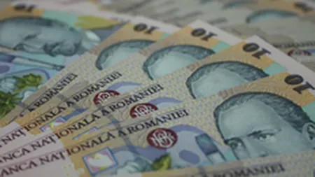 Leul s-a depreciat puternic joi. Cursul oficial a trecut de 4,2 lei/euro