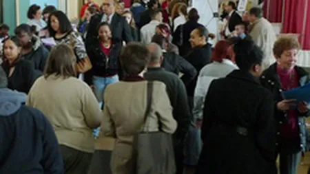 Rata somajului din zona euro a stagnat in luna mai