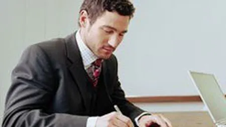 UE solicita Olandei sa clarifice o decizie locala care limiteaza dreptul de sedere al romanilor