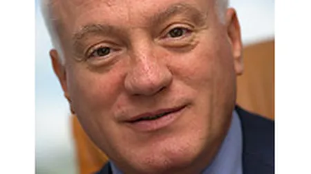 Valeriu Stoica invata Romtelecomul cum sa se listeze la Bursa