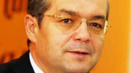 Boc, elevul model al austeritatii FMI, ar putea fi nevoit sa taie mai adanc