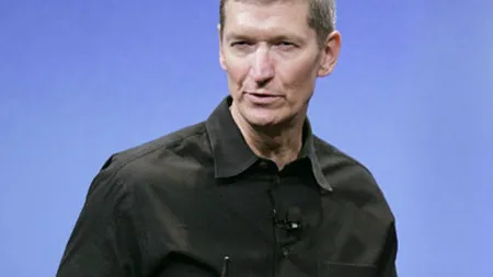 Apple il vrea pe Tim Cook la conducere pana in 2021. Vezi cu cat il plateste