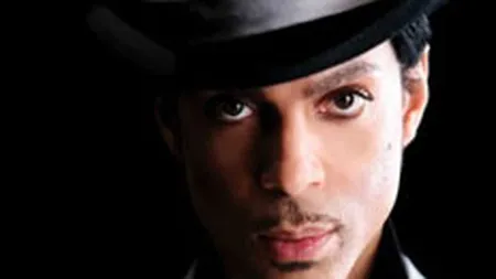 Prince, obligat sa plateasca despagubiri de 4 mil. dolari unei companii de parfumuri