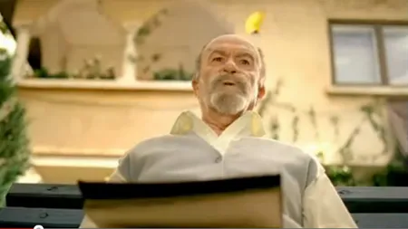 Cosmote: Ideea clipului a fost adaptata personal de regizor pentru companie