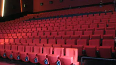 Cel mai nou cinematograf de pe piata vrea sa fie un blockbuster din primul an