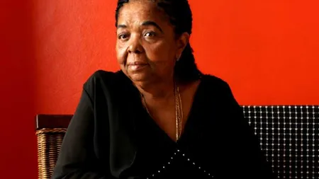 Cesaria Evora si-a anulat cele 3 concerte din Romania. Vezi de ce
