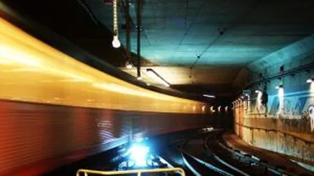 Coliziune intre doua garnituri de metrou la Shanghai. Mai multe persoane au fost ranite