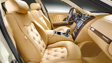 Politia cauta o grupare care insela firme de asigurari. Printre suspecti, directorul unei companii de telefonie mobila