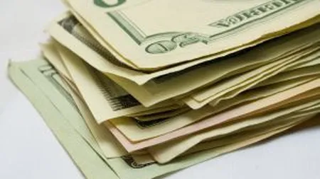 Europa lovita de criza se pregateste pentru invazia fondurilor de investitii americane