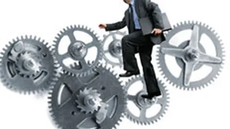 Managerii se asteapta la cresteri in comert si scadere in constructii pana la finalul anului