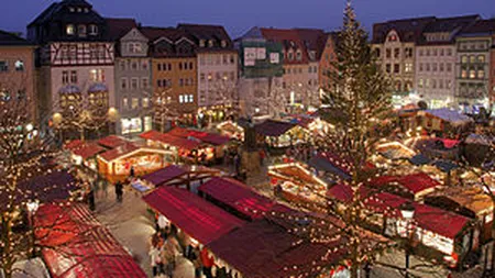 Colinde, cadouri, vin fiert si castane coapte: Cele mai populare piete de Craciun din Europa