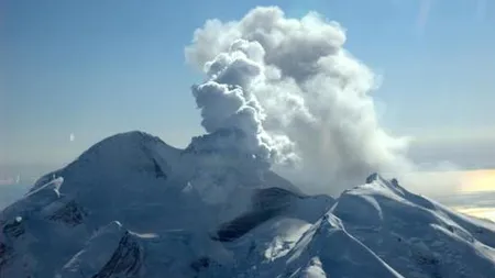 Alerta privind o posibila eruptie vulcanica in Alaska