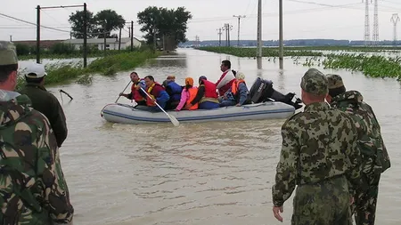 Dupa zapada, inundatii? Riscurile de scufundare a economiei