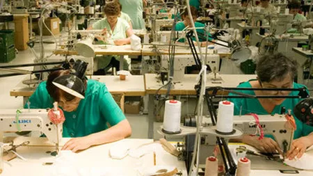 De ce nu vede industria de textile luminita de la Rasarit