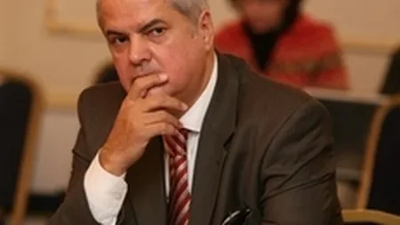 Adrian Nastase, condamnat la 3 ani de inchisoare cu suspendare