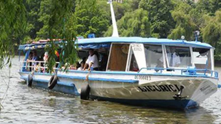 Plimbari gratuite cu vaporasul pe Lacul Herastrau, de Florii si de Paste